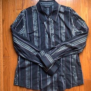 NEW YORK & CO STRIPED BUTTON DOWN